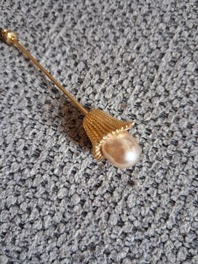 Vintage Gold Pearl Drop Stick Pin - Unbranded